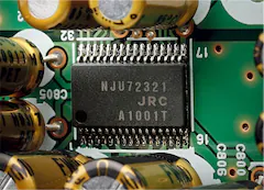 Superior quality electronic volume control for optimum sound