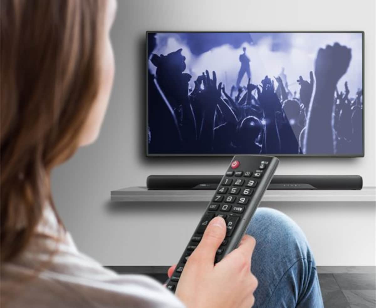 Yamaha 3D surround sound Digital Soundbar YAS-207  Just one remote