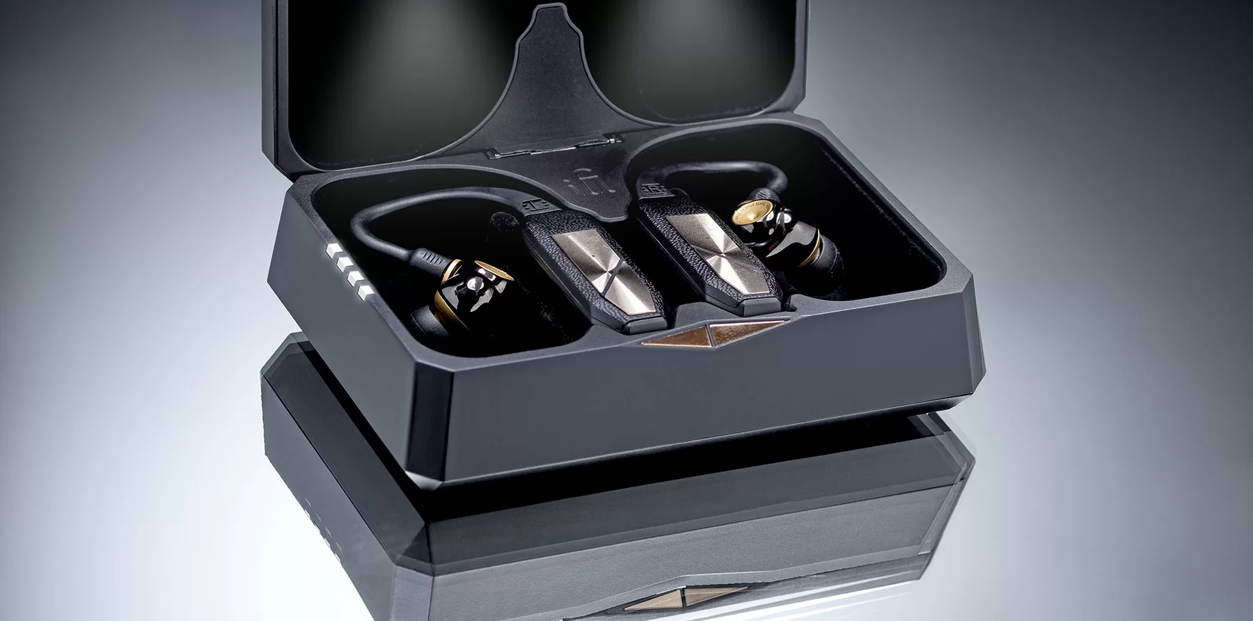 GO pod Charge! case