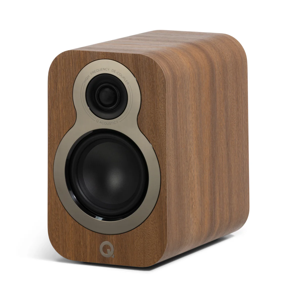 Q Acoustics 3010cpinoak front 3 4 grille