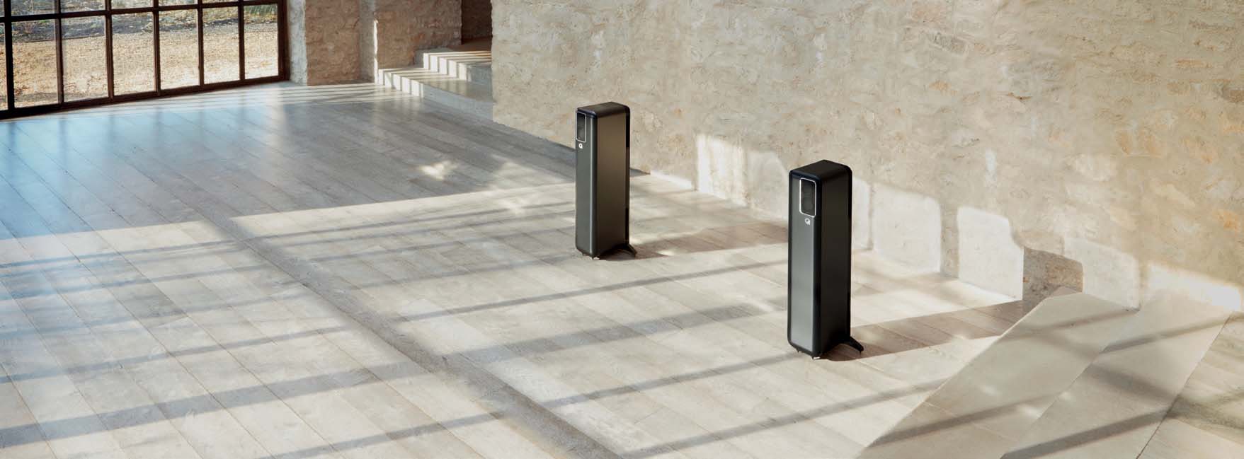 Q ACTIVE series floorstanding speaker